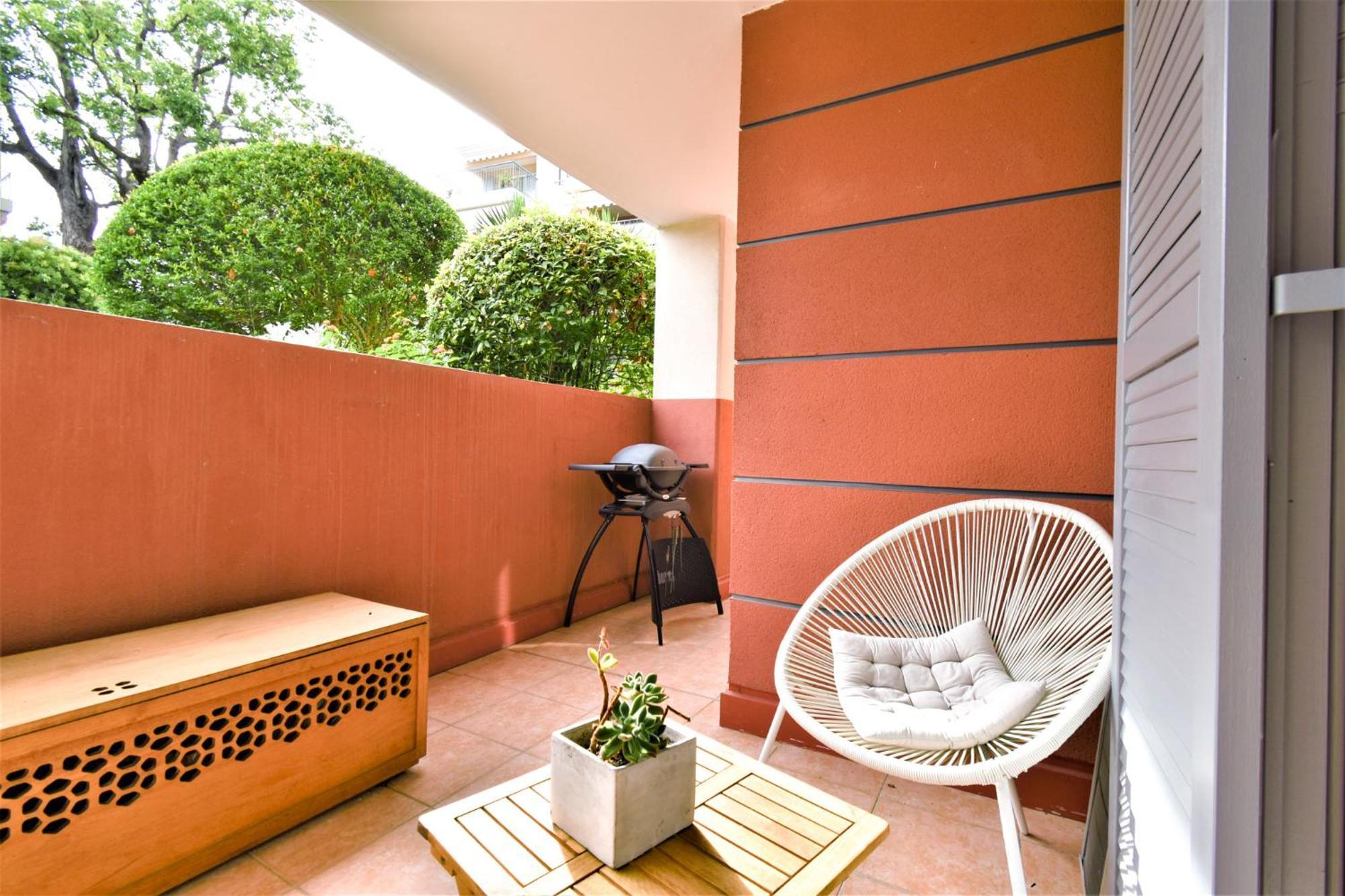 Apartamento Le Cap Soleil -Standing - Piscine Collective Et Parking Prive Rocabruna Exterior foto